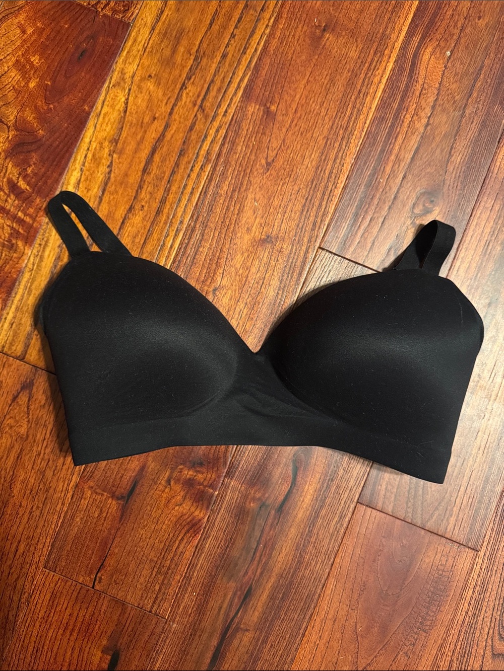 Soma Enbliss Wireless Black Bra 36DD
